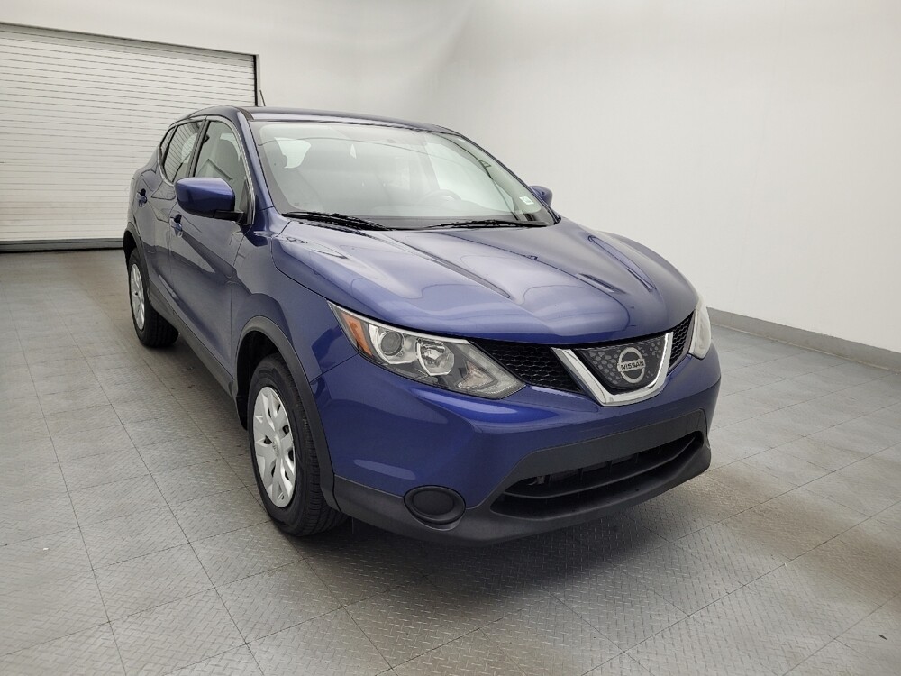 2018 Nissan Rogue Sport in Greenville, SC 29607 - 18077166 13