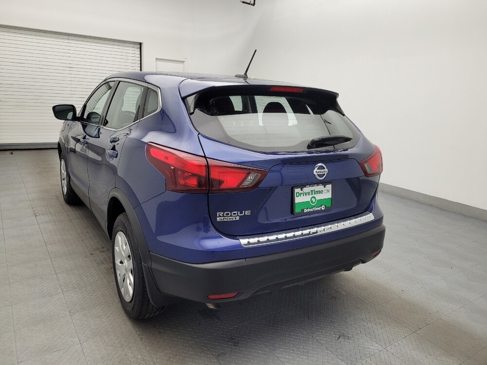 2018 Nissan Rogue Sport in Greenville, SC 29607 - 18077166 5