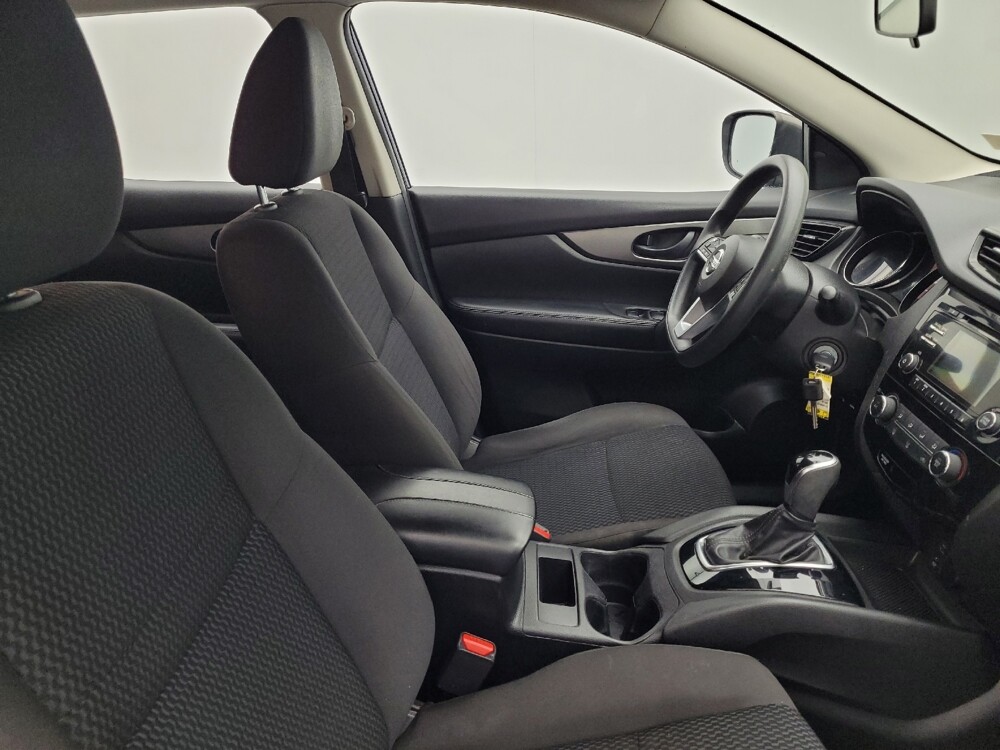 2018 Nissan Rogue Sport in Greenville, SC 29607 - 18077166 21