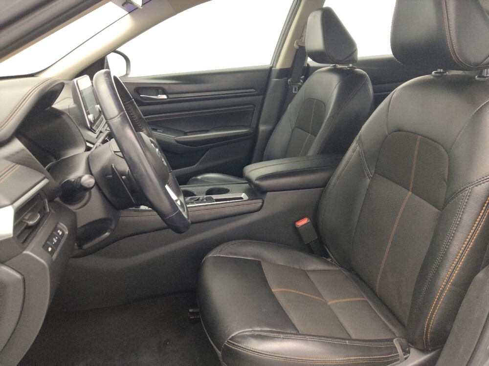 2019 Nissan Altima in Sanford, FL 32773 - 18077172 17