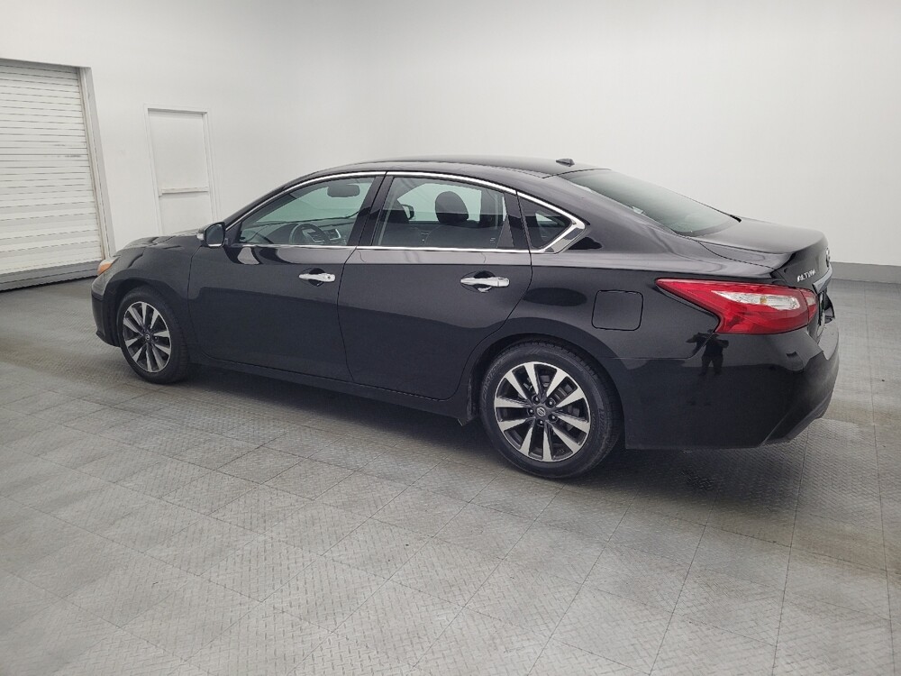 2017 Nissan Altima in Jacksonville, FL 32210 - 18077173 3