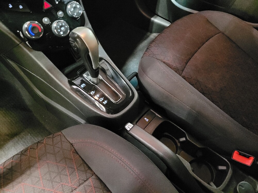 2018 Chevrolet Sonic in Lauderdale Lakes, FL 33313 - 18077184 26