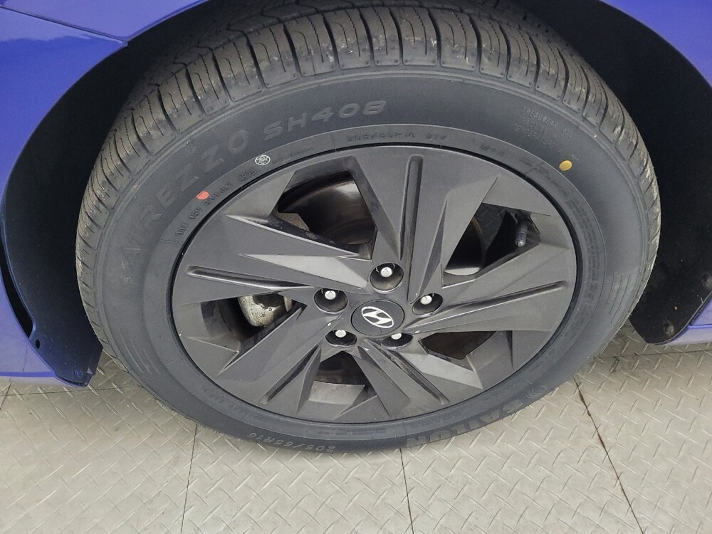 2021 Hyundai Elantra in Charlotte, NC 28213 - 18077198 31