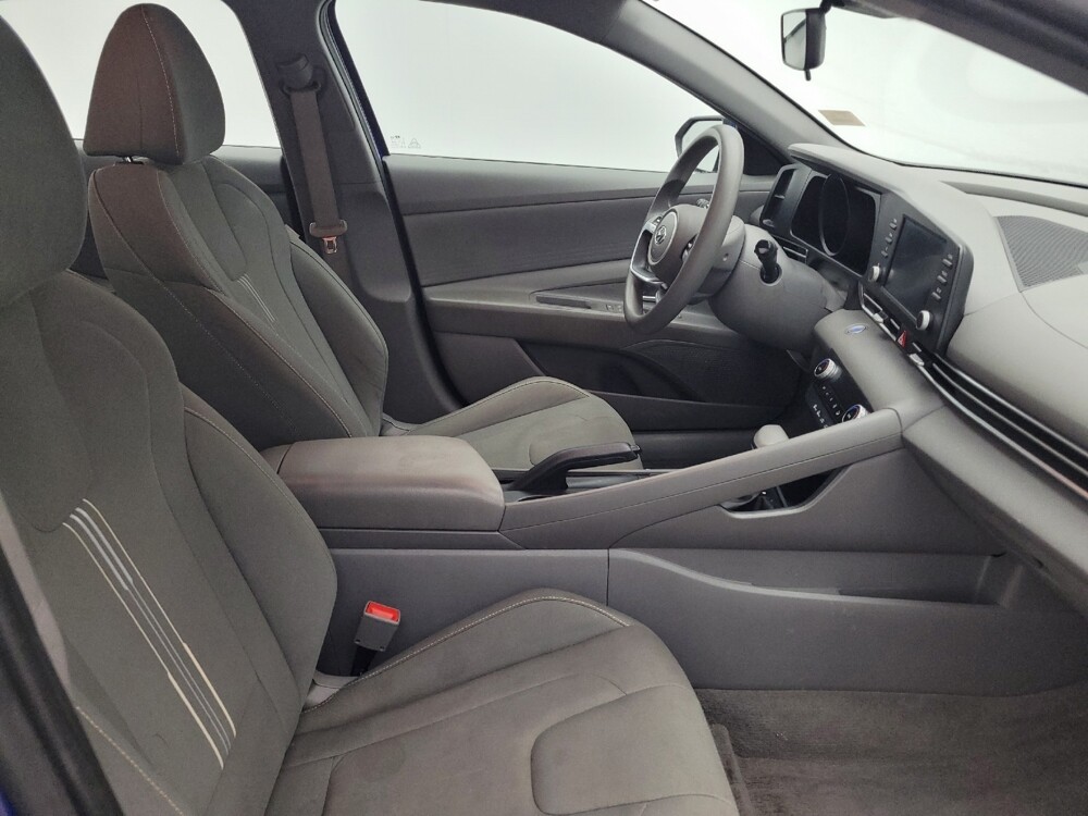 2021 Hyundai Elantra in Charlotte, NC 28213 - 18077198 21