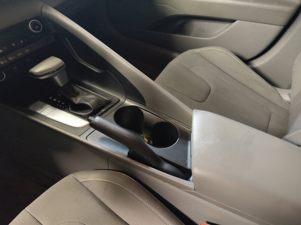 2021 Hyundai Elantra in Charlotte, NC 28213 - 18077198 26