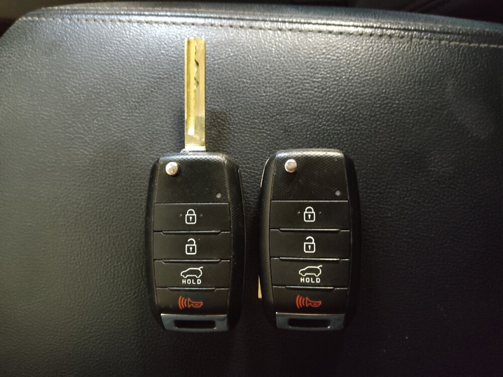 2017 Kia Sorento in Gastonia, NC 28056 - 18077208 32