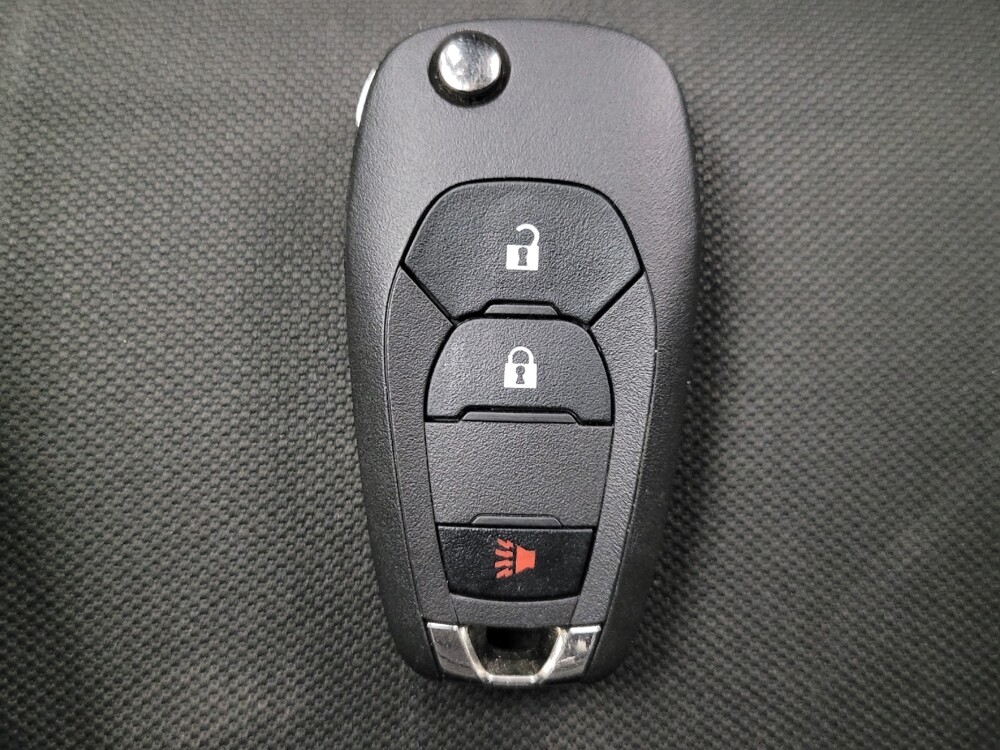 2020 Chevrolet Trax in Memphis, TN 38115 - 18077219 32