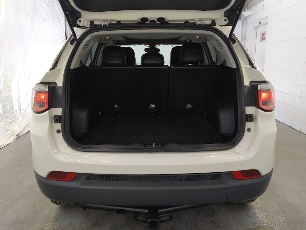 2017 Jeep Compass in Cincinnati, OH 45255 - 18077238 29