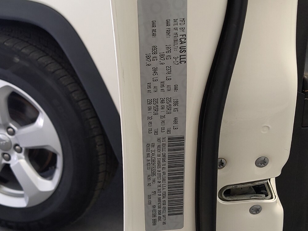 2017 Jeep Compass in Cincinnati, OH 45255 - 18077238 33