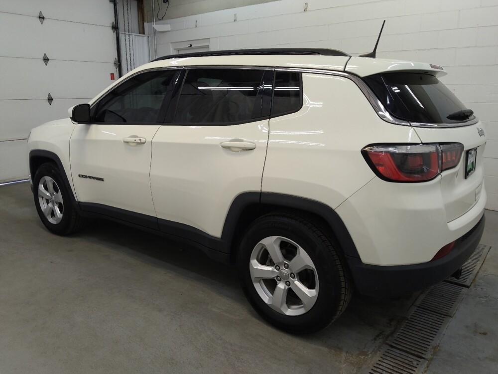 2017 Jeep Compass in Cincinnati, OH 45255 - 18077238 3
