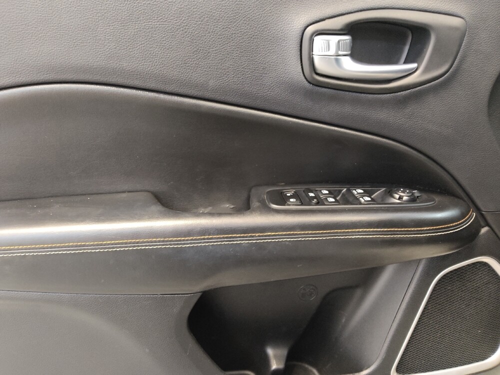 2017 Jeep Compass in Cincinnati, OH 45255 - 18077238 27