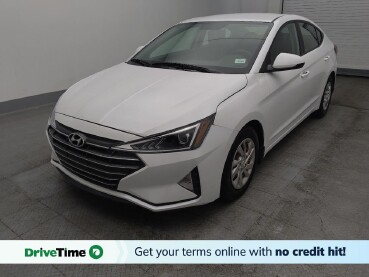 2019 Hyundai Elantra in Gladstone, MO 64118