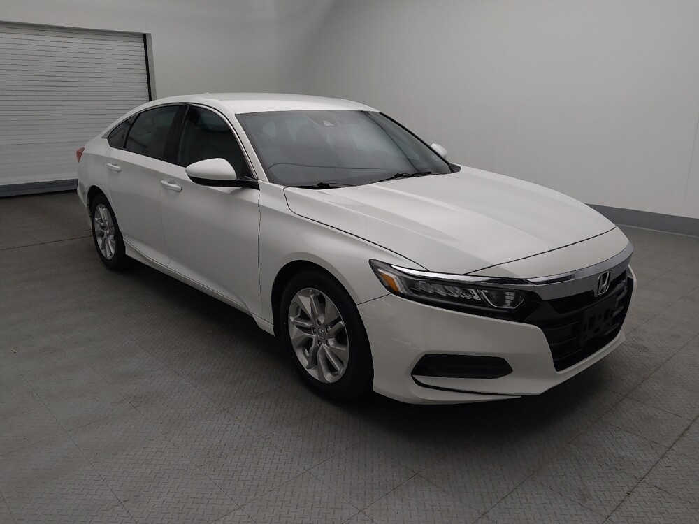 2018 Honda Accord in Gladstone, MO 64118 - 18077257 11