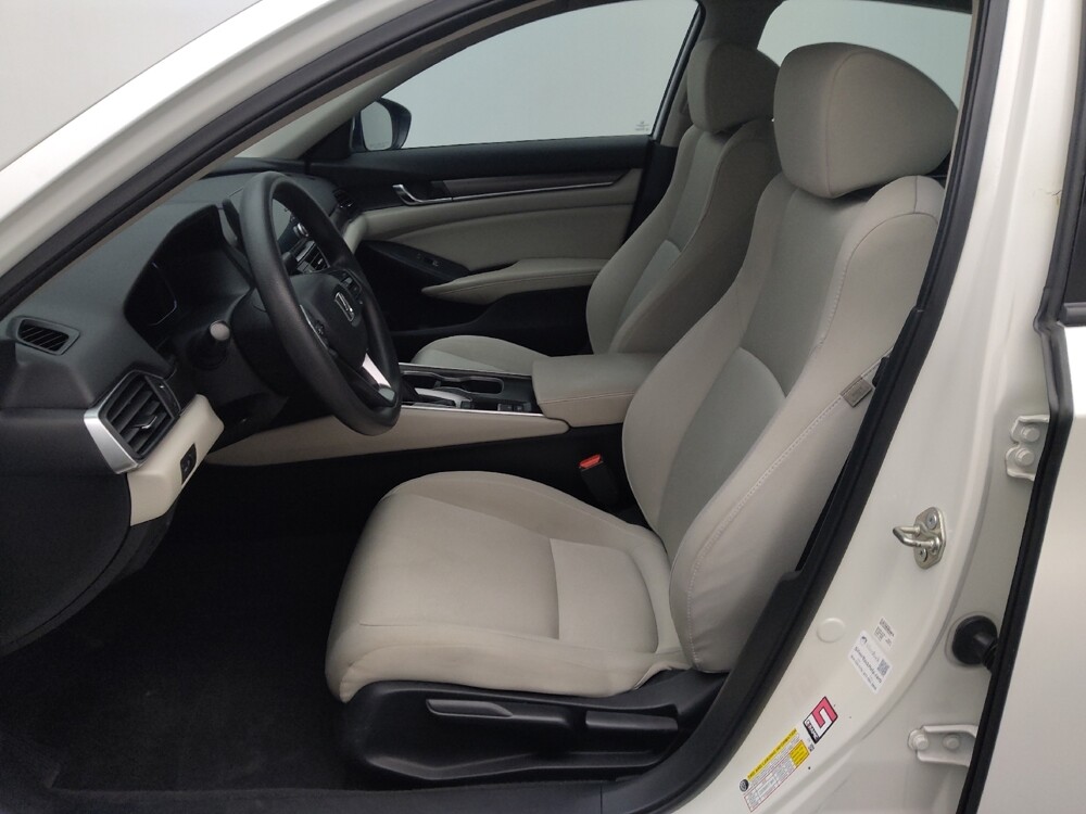 2018 Honda Accord in Gladstone, MO 64118 - 18077257 17