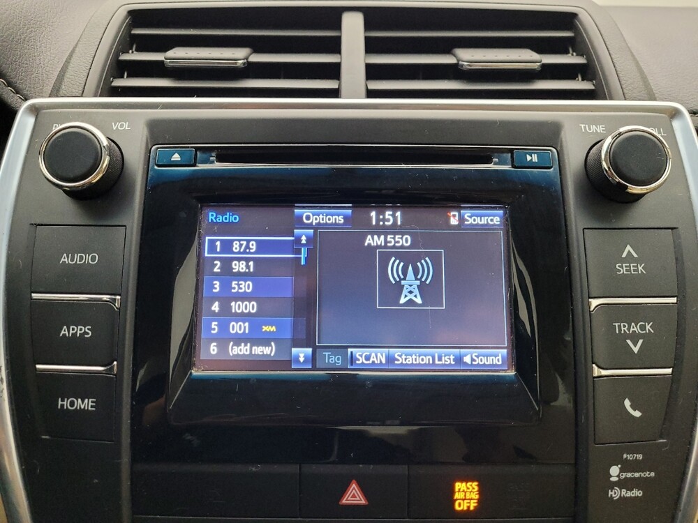 2015 Toyota Camry in Peoria, IL 61615 - 18077258 25