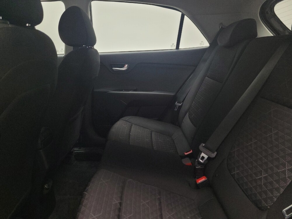 2021 Kia Rio in Eastpointe, MI 48021 - 18077263 18