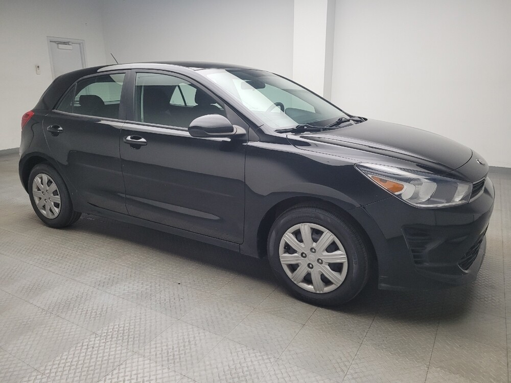 2021 Kia Rio in Eastpointe, MI 48021 - 18077263 11