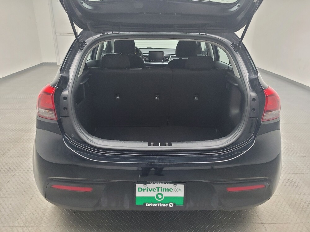 2021 Kia Rio in Eastpointe, MI 48021 - 18077263 29