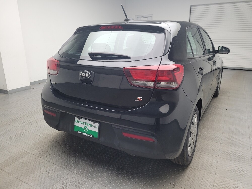 2021 Kia Rio in Eastpointe, MI 48021 - 18077263 7