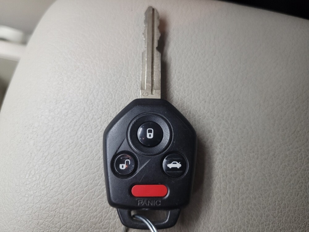 2014 Subaru XV Crosstrek in Indianapolis, IN 46219 - 18077267 32