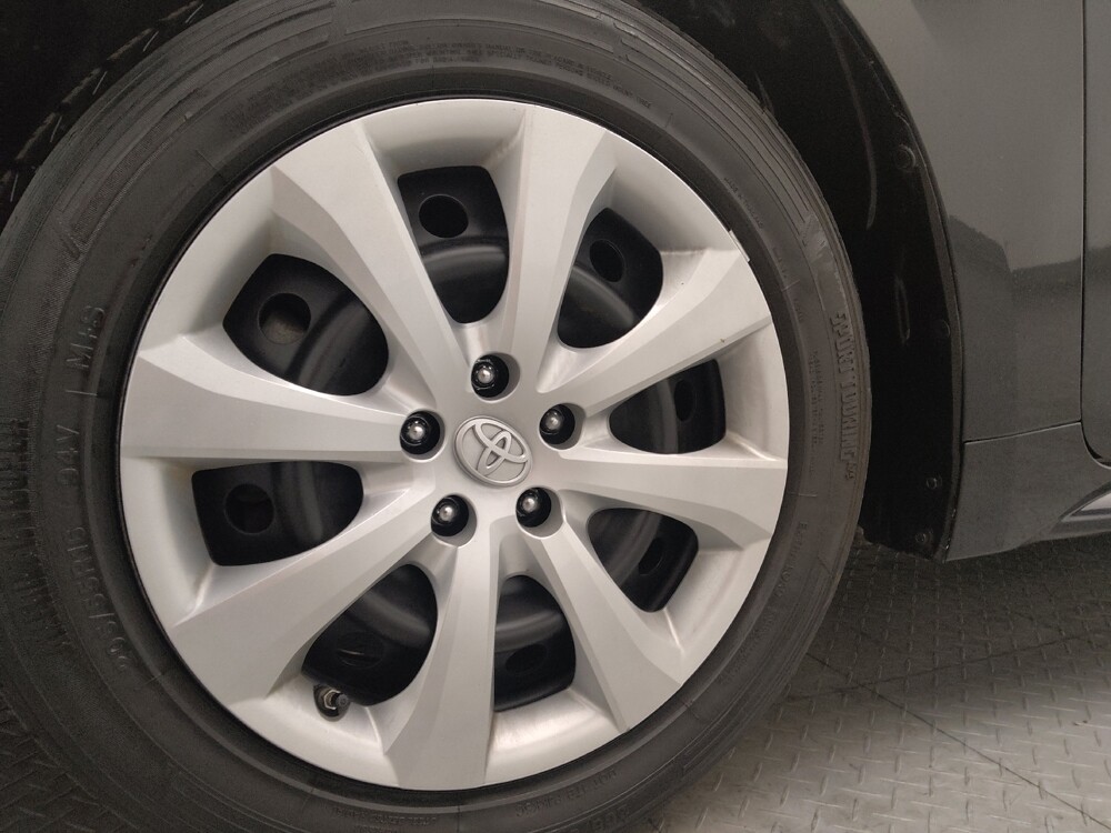 2021 Toyota Corolla in Jacksonville, FL 32210 - 18077281 31