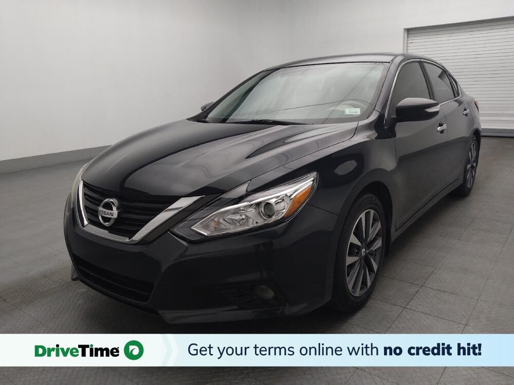 2017 Nissan Altima in Jacksonville, FL 32210 - 18077282