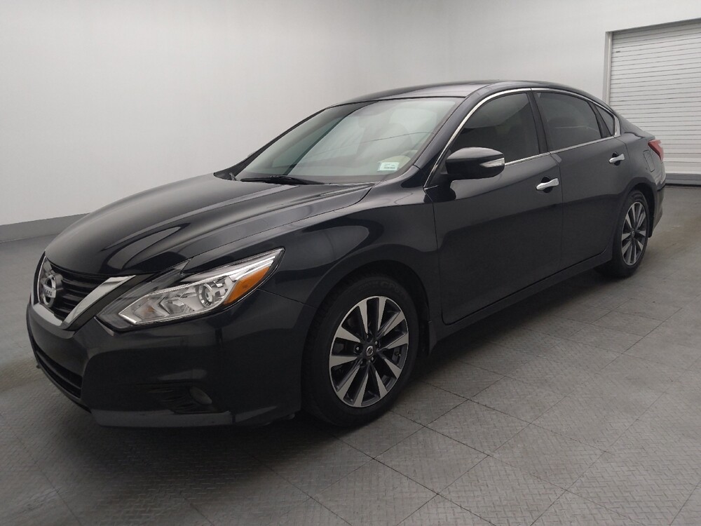 2017 Nissan Altima in Jacksonville, FL 32210 - 18077282 2