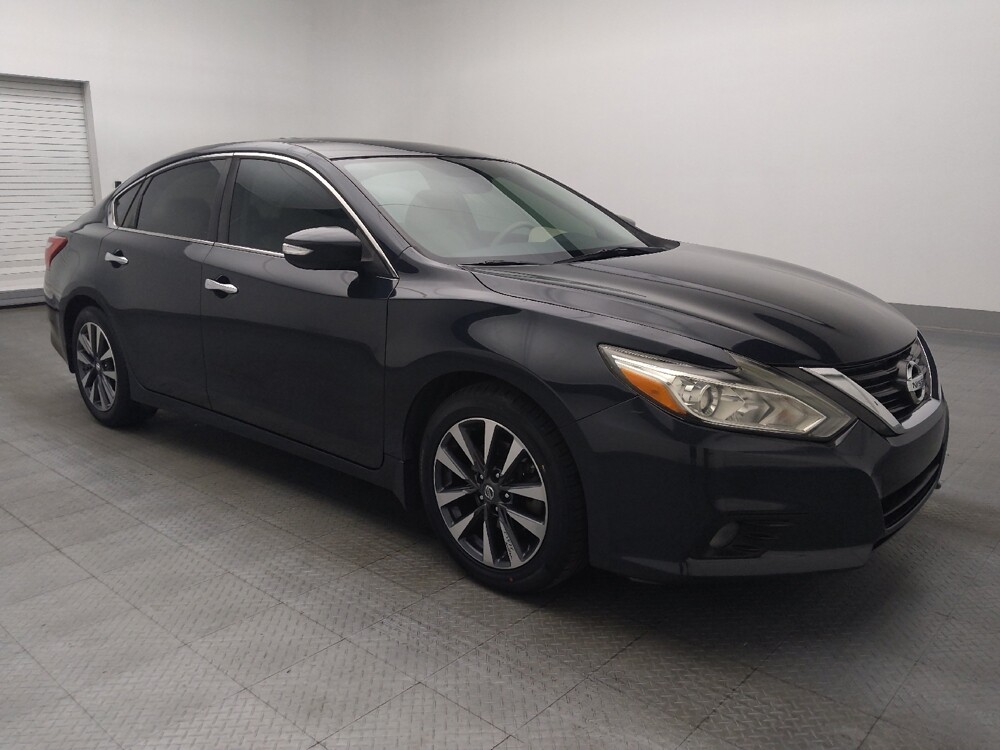 2017 Nissan Altima in Jacksonville, FL 32210 - 18077282 11