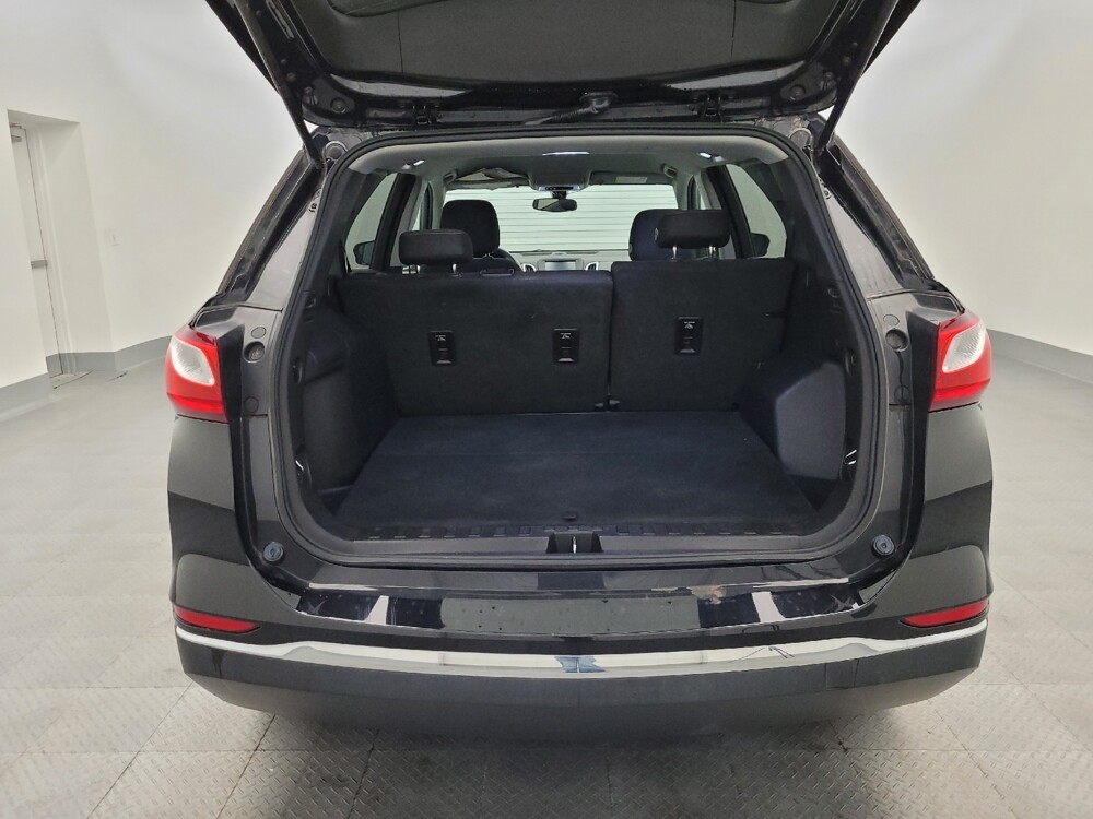 2018 Chevrolet Equinox in Glendale, AZ 85301 - 18077285 29