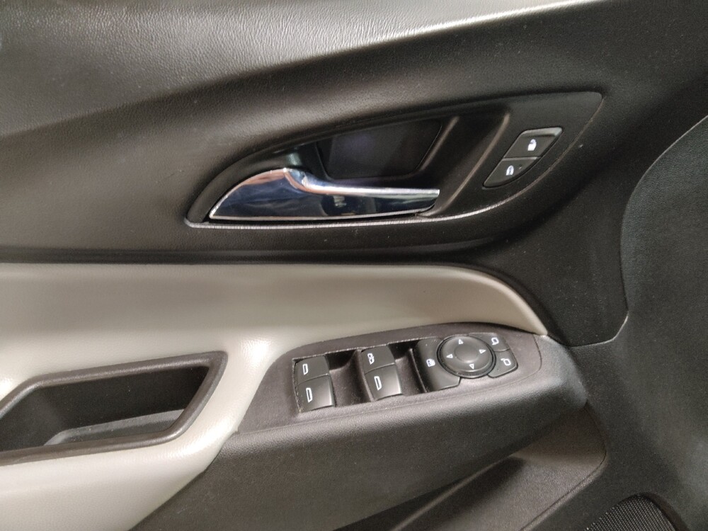 2018 Chevrolet Equinox in Fort Worth, TX 76116 - 18077286 27