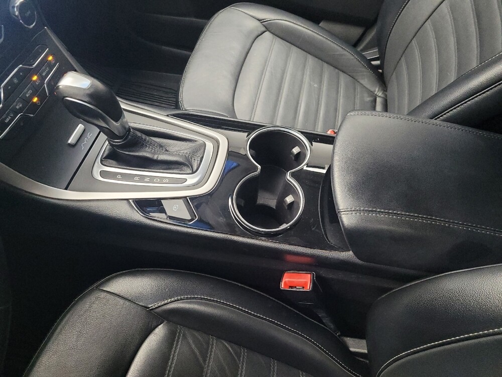 2017 Ford Edge in Memphis, TN 38128 - 18077289 26