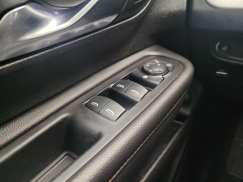 2020 GMC Terrain in Eastpointe, MI 48021 - 18077305 27