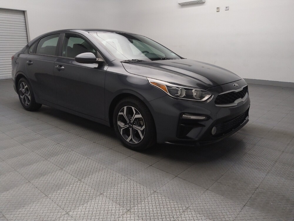 2019 Kia Forte in Fort Worth, TX 76116 - 18077308 13