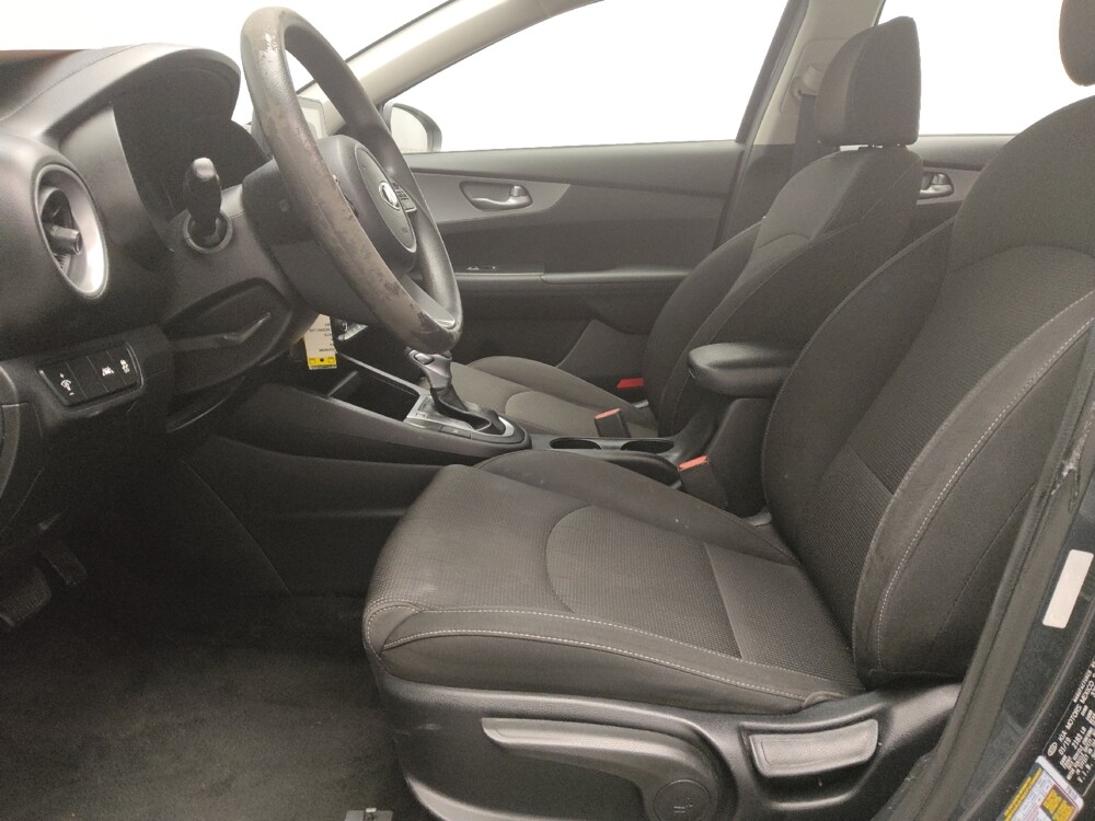2019 Kia Forte in Fort Worth, TX 76116 - 18077308 17