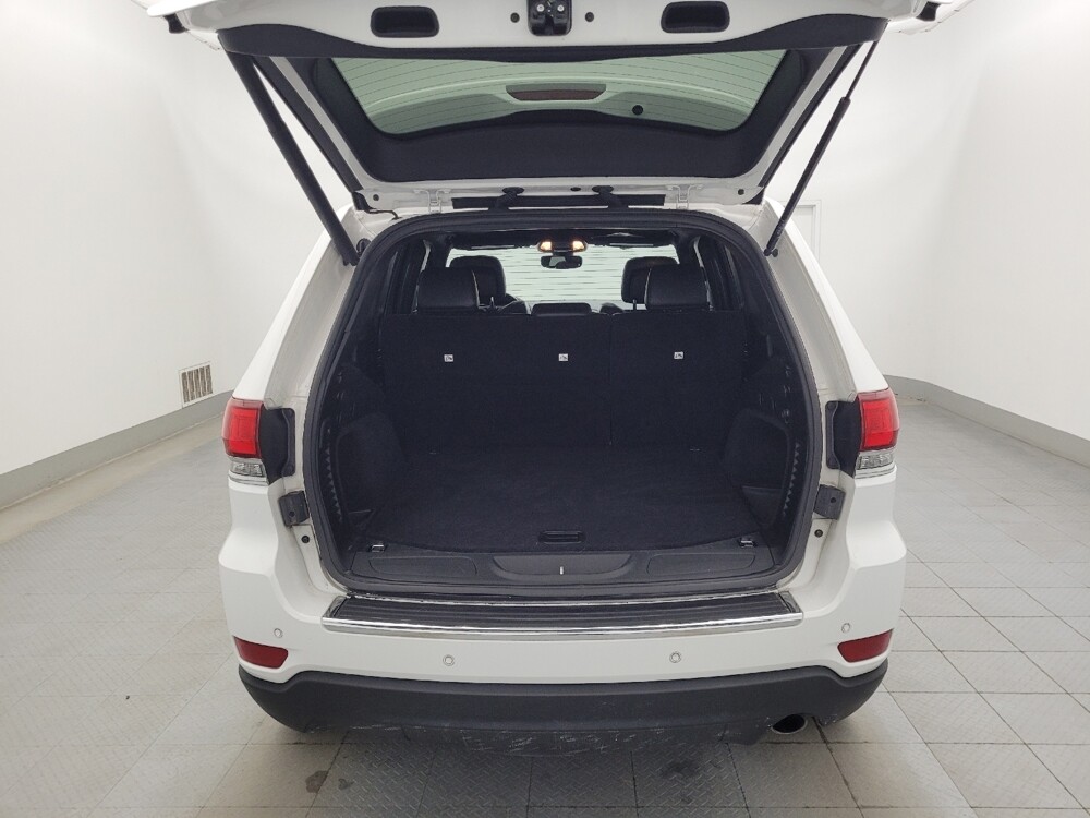 2020 Jeep Grand Cherokee in Tampa, FL 33619 - 18077318 29