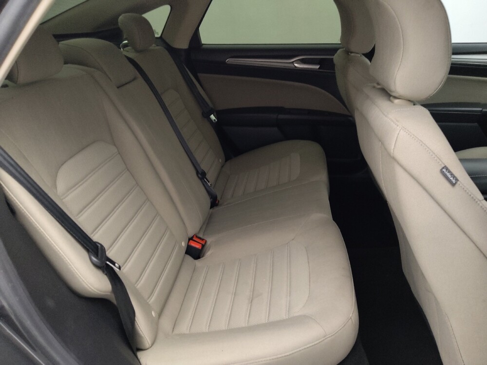 2019 Ford Fusion in Houston, TX 77060 - 18077343 19