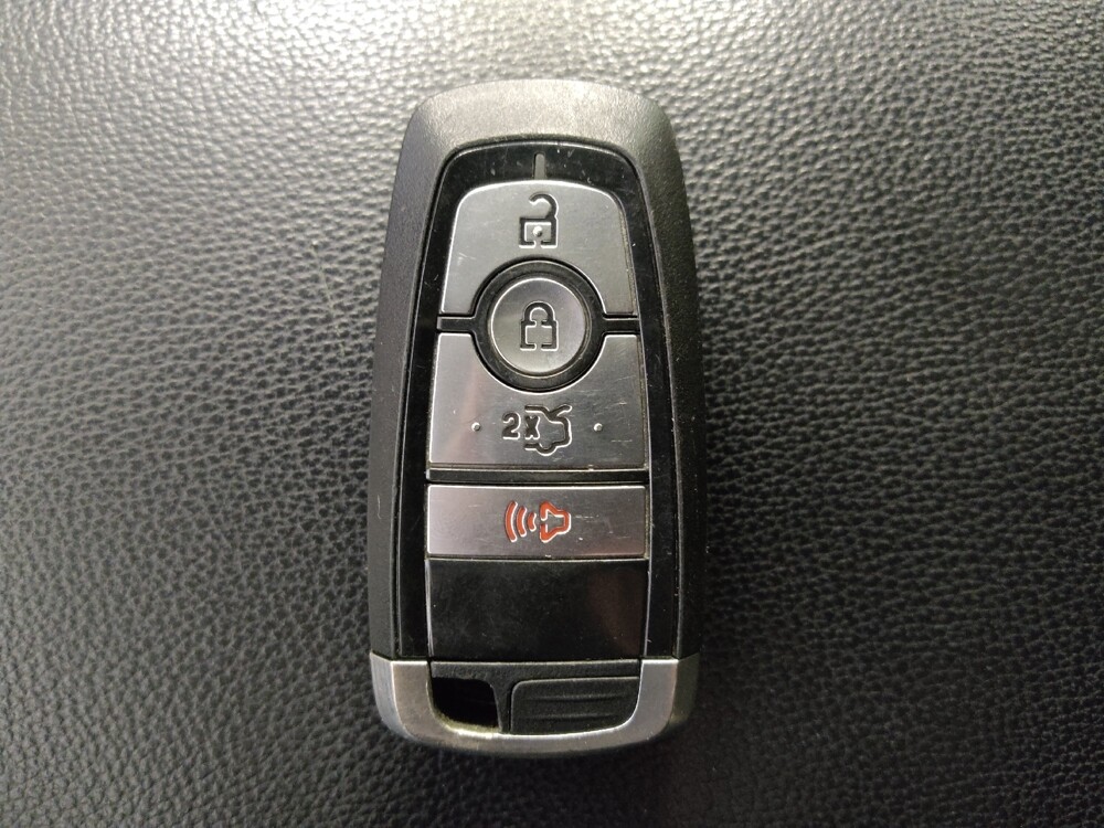 2019 Ford Fusion in Houston, TX 77060 - 18077343 32