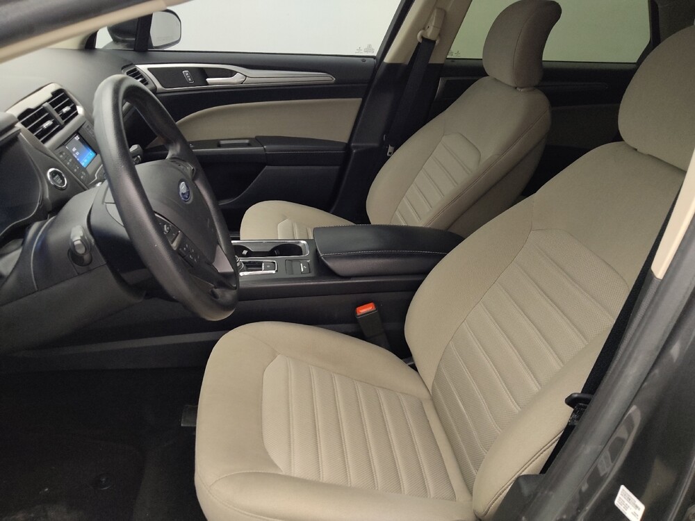 2019 Ford Fusion in Houston, TX 77060 - 18077343 17