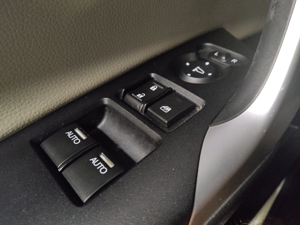 2015 Honda Accord in Gainesville, FL 32609 - 18077359 27