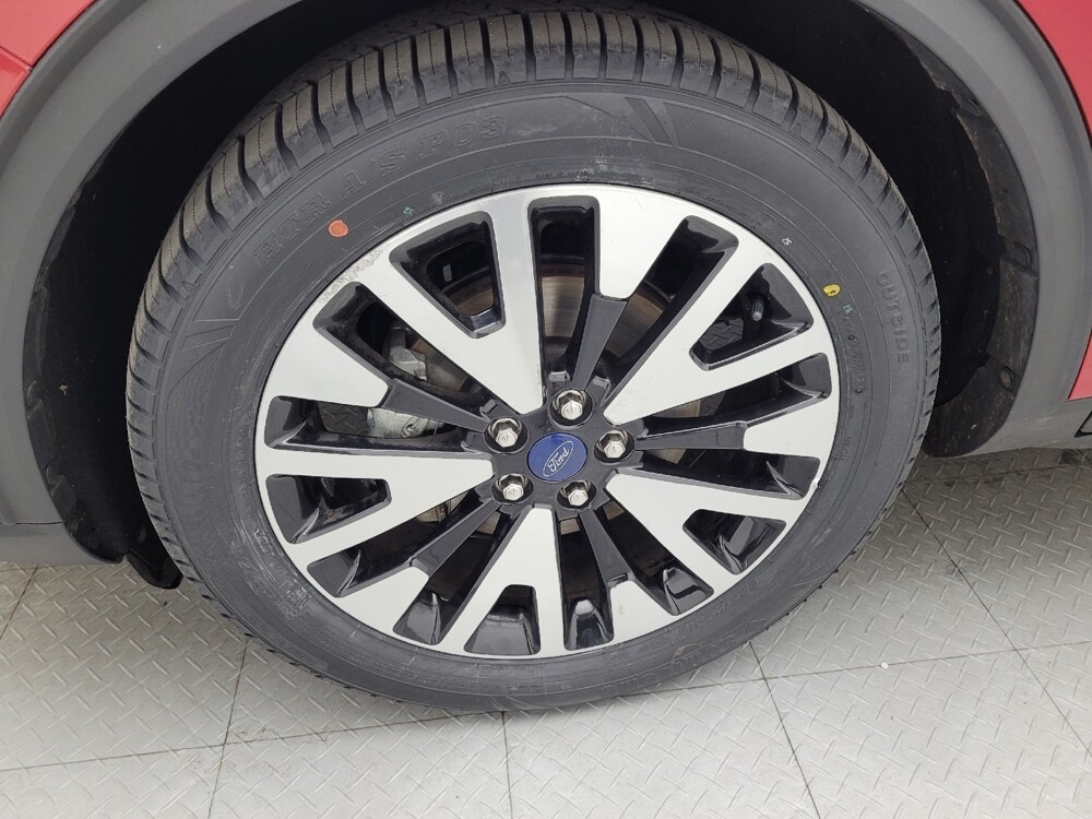 2020 Ford Escape in Winston-Salem, NC 27103 - 18077370 31