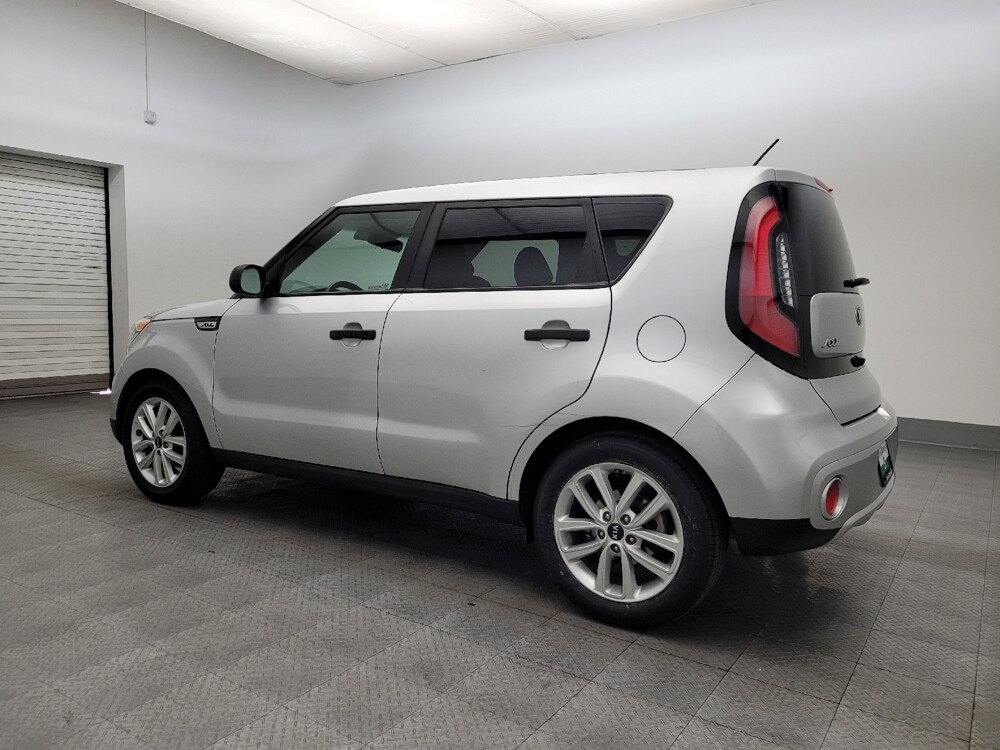 2019 Kia Soul in Glendale, AZ 85301 - 18077371 3