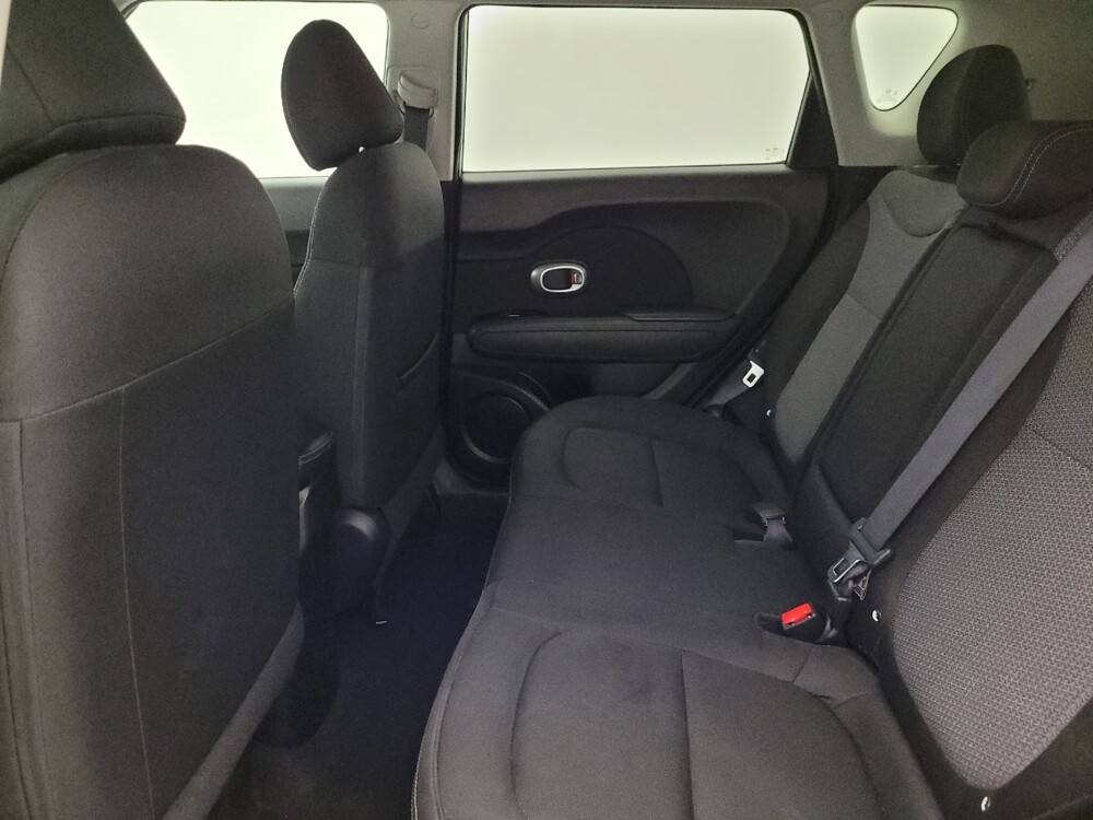 2019 Kia Soul in Glendale, AZ 85301 - 18077371 18