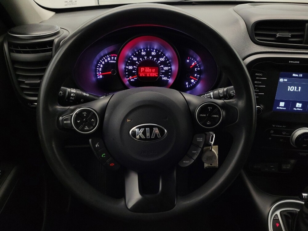 2019 Kia Soul in Glendale, AZ 85301 - 18077371 22