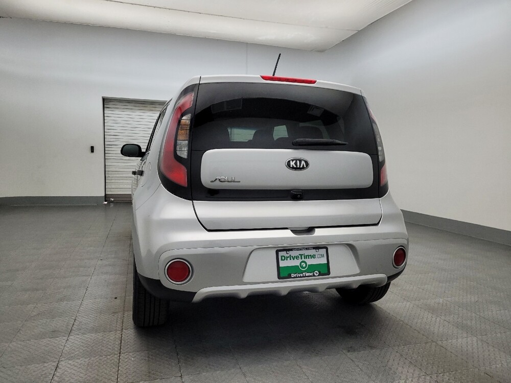 2019 Kia Soul in Glendale, AZ 85301 - 18077371 6