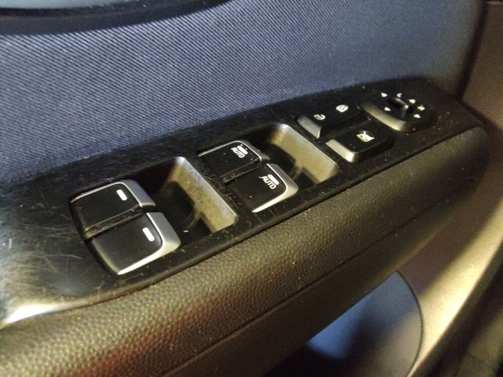 2019 Kia Soul in Glendale, AZ 85301 - 18077371 27