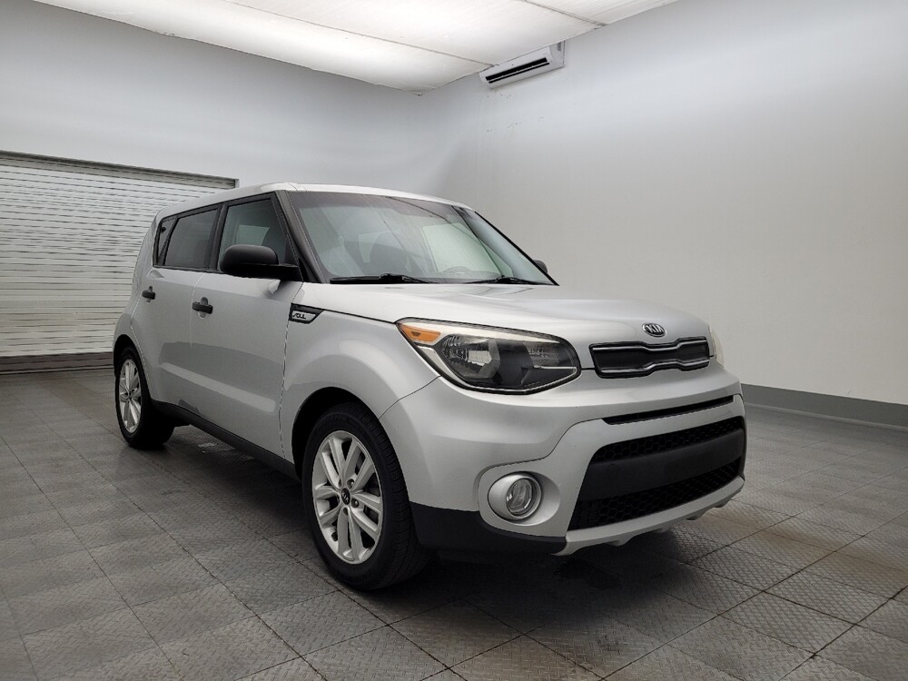 2019 Kia Soul in Glendale, AZ 85301 - 18077371 13