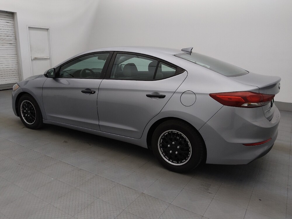 2017 Hyundai Elantra in Fort Myers, FL 33907 - 18077386 3