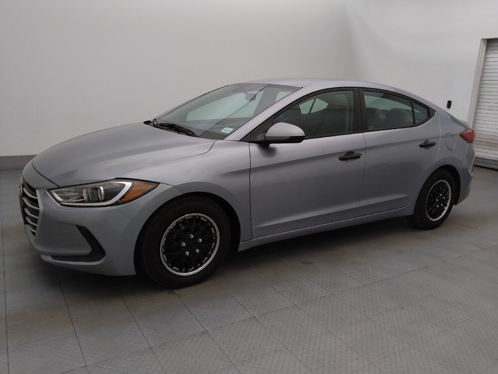 2017 Hyundai Elantra in Fort Myers, FL 33907 - 18077386 2