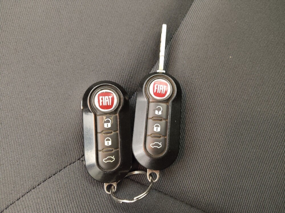 2015 FIAT 500 in Colorado Springs, CO 80909 - 18077389 32