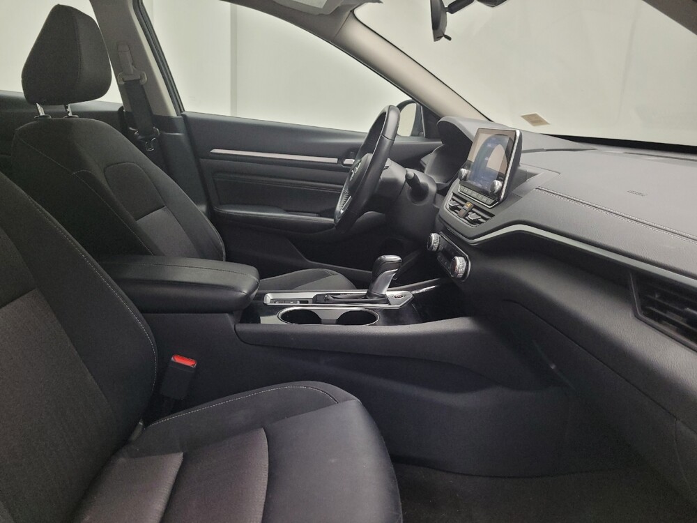 2022 Nissan Altima in Taylor, MI 48180 - 18077391 21